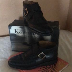 Black classic 3/4 men’s bootie